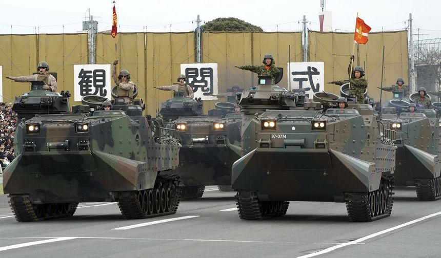 Japonya hükümeti, 56,9 milyar dolarlık rekor savunma bütçesini onayladı