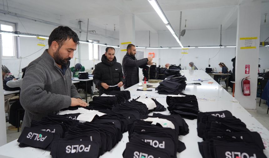 Tersine göçün başarı hikâyesi: İstanbul’u bırakıp Muş’a döndü, kurduğu fabrika gençlere umut oldu