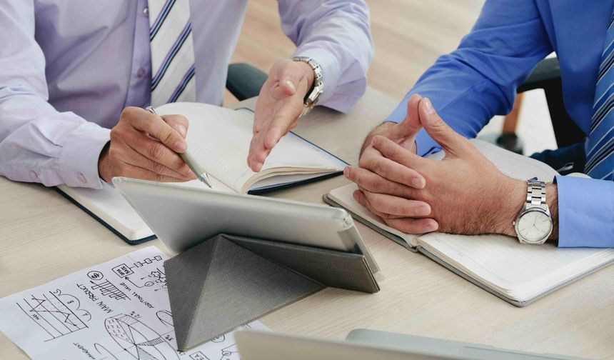 Yabancı Dil Bilenler İş Hayatında Bir Adım Önde