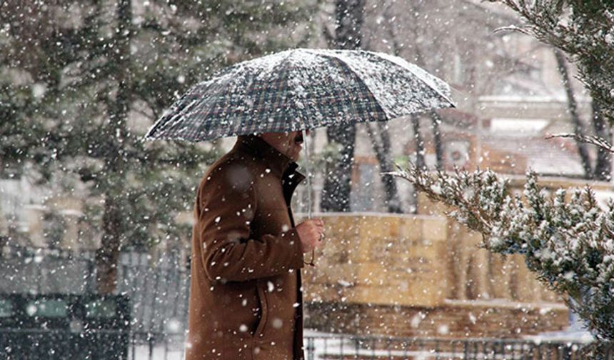 Saat Verildi, İlçe İlçe Açıklandı: Kuvvetli Kar Yağışı Kapıda