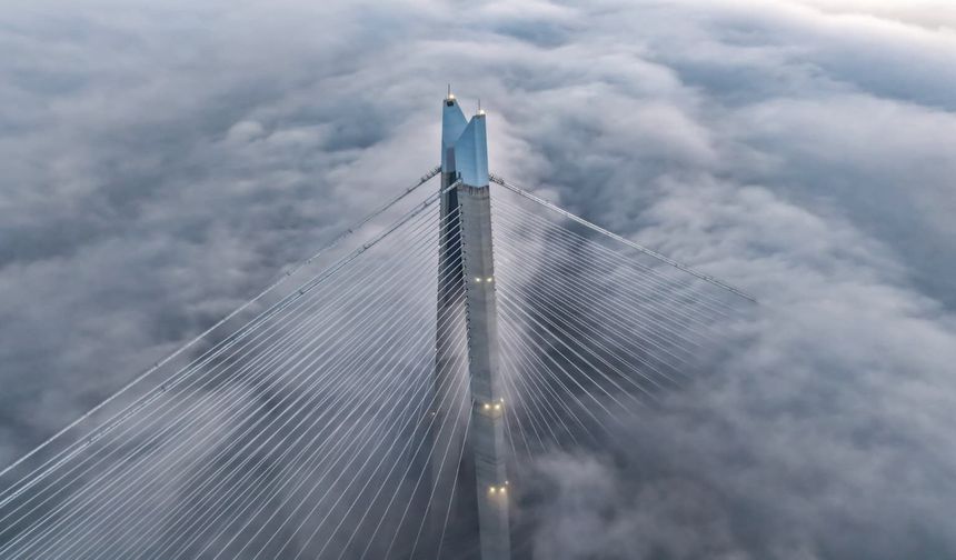İstanbul'da sabahın ilk ışıklarıyla mest eden görüntü