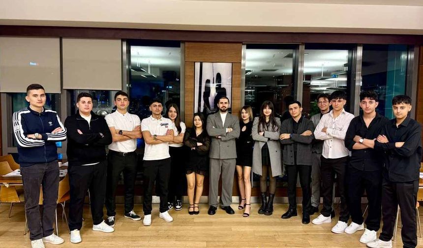 Kağıthane İTO Ticaret Mesleki ve Teknik Anadolu Lisesi Öğrencileri İftarda Buluştu