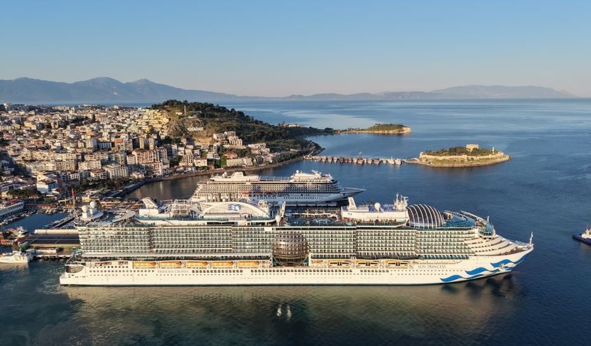Kruvaziyer turizminde sezon hareketli başladı