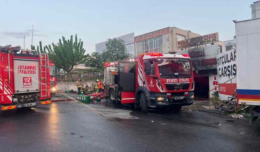 Başakşehir’de parfüm imalatı tesisinde çıkan yangın 8. saatinde söndürüldü
