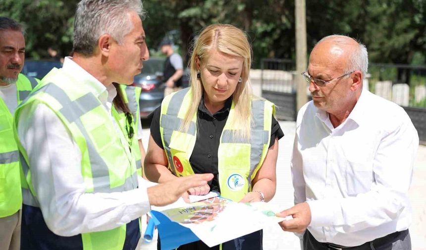 Merkezefendi'de yol çalışmaları aralıksız sürüyor