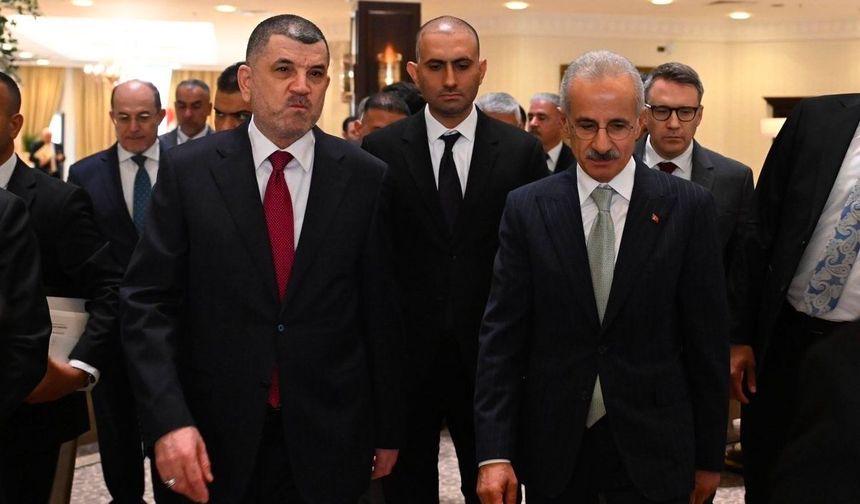 Bakan Uraloğlu, Iraklı mevkidaşı El-Haseni ile görüştü