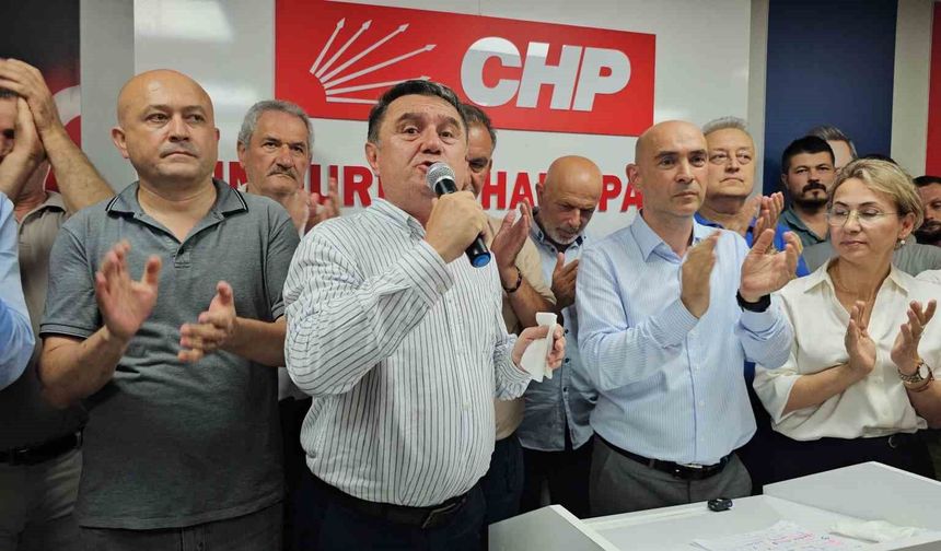 Görevden alınan CHP il yönetiminden tepki: 'Kararı tanımıyoruz'