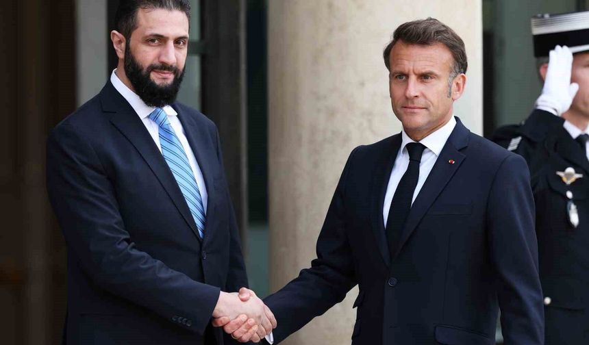 Macron Suriye'yi ziyaret edecek