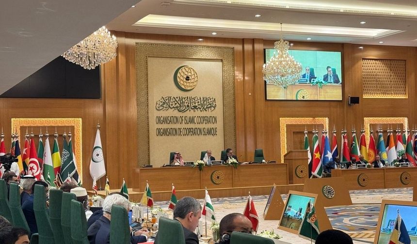 Eski Moritanya Dışişleri Bakanı Ahmed, İslam İşbirliği Teşkilatı'nın yeni Genel Sekreteri oldu