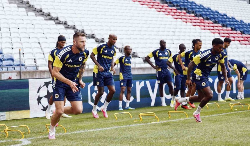 Fenerbahçe, Lyon ile oynayacağı rövanş maçının hazırlıklarını tamamladı
