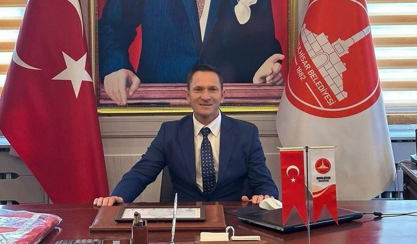 İYİ Partili Koyulhisar Belediye Başkanı partisinden istifa etti