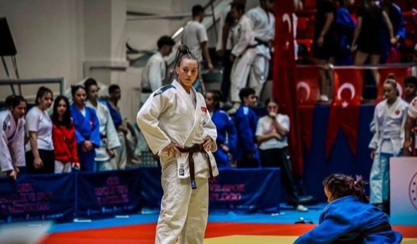 Tuana Kambur'dan uluslararası bir başarı daha