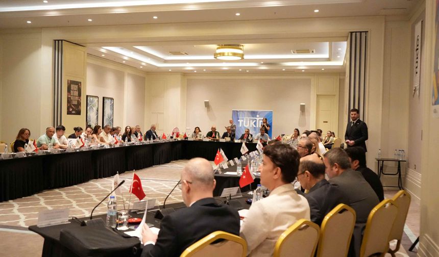TÜKİD, kırtasiye sektörünün sahadaki güncel sorunları ve çözüm önerileri için çalıştay düzenledi