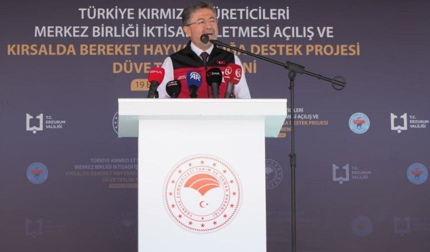 Bakan Yumaklı Erzurum'da açıkladı: 'Artık hayvan aşısı ve kimliklendirme ücreti alınmayacak'