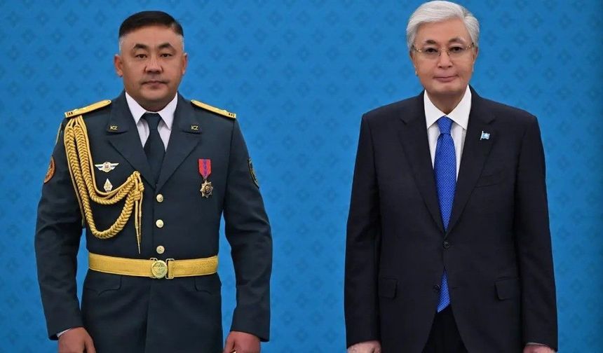 Kazakistan'da Savunma Bakanlığına Aydos Mirzahmetov atandı