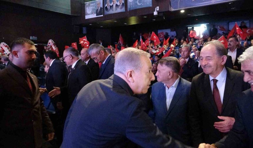 MHP Genel Başkan Yardımcısı Durmaz: 'Türkiye kendi içinde kenetlendikçe dışarıdan çizilmek istenen hiçbir senaryo bu millete kabul ettirilemeyecektir'
