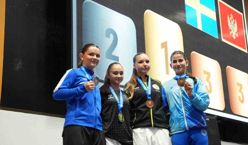 Tavşanlılı milli karateci Yüsra Bozbey İsveç'te şampiyon oldu