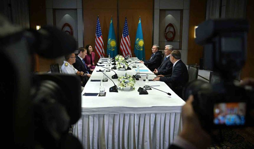 Tokayev, Trump'ın özel temsilcisi Gor ile görüştü