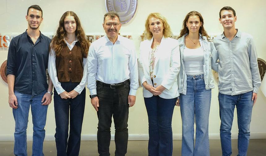 Dördüz kardeşler aynı üniversitede buluştu: İTÜ’de dört farklı mühendislik okuyacaklar
