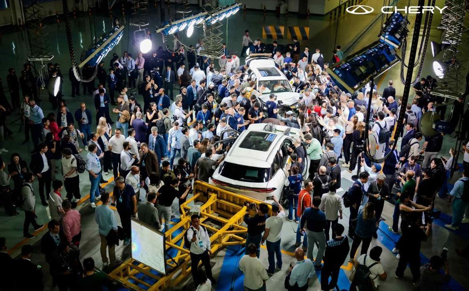 Chery’nin Aile Yolculuğu Güvenliği Gerçek Trafikte Yüksek Risk Senaryolarında Test Edildi