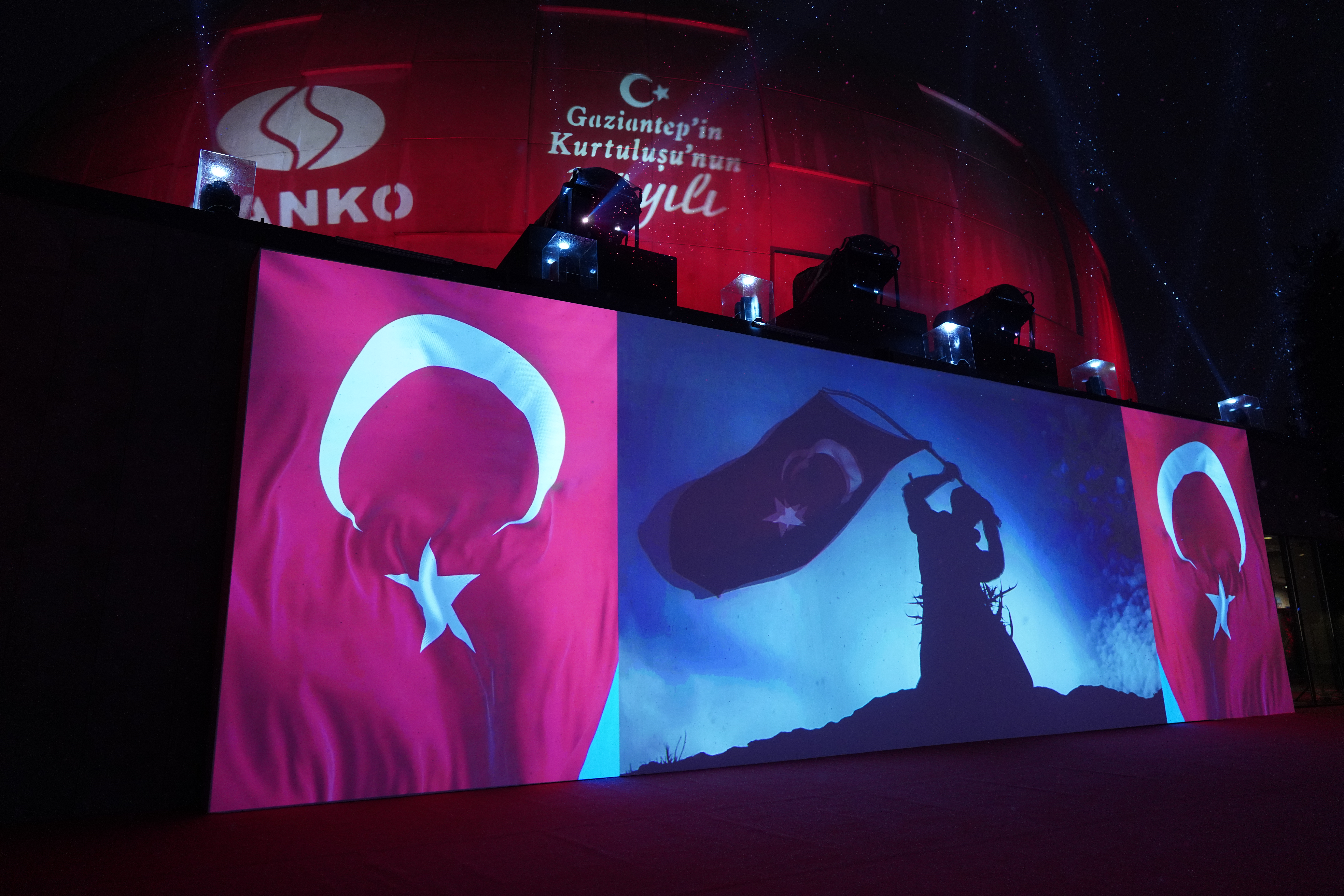 SANKO HOLDİNG GAZİANTEP’İN KURTULUŞU’NUN 100. YILINI  ÖZEL ETKİNLİKLE KUTLADI