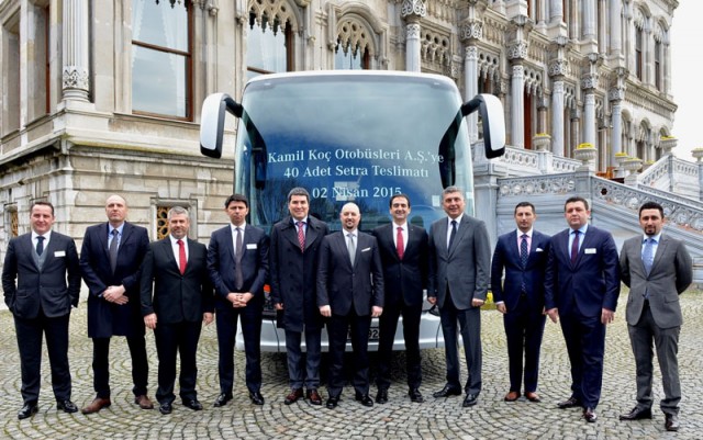 Mercedes-Benz Türk ve Kamil Koç 35 milyon TL’lik satış anlaşmasına imza attı