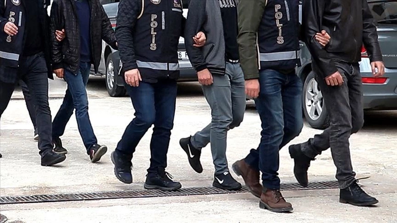 FETÖ’nün gizli izdivaç ağı ortaya çıktı: Adayları böyle eşleştirmişler