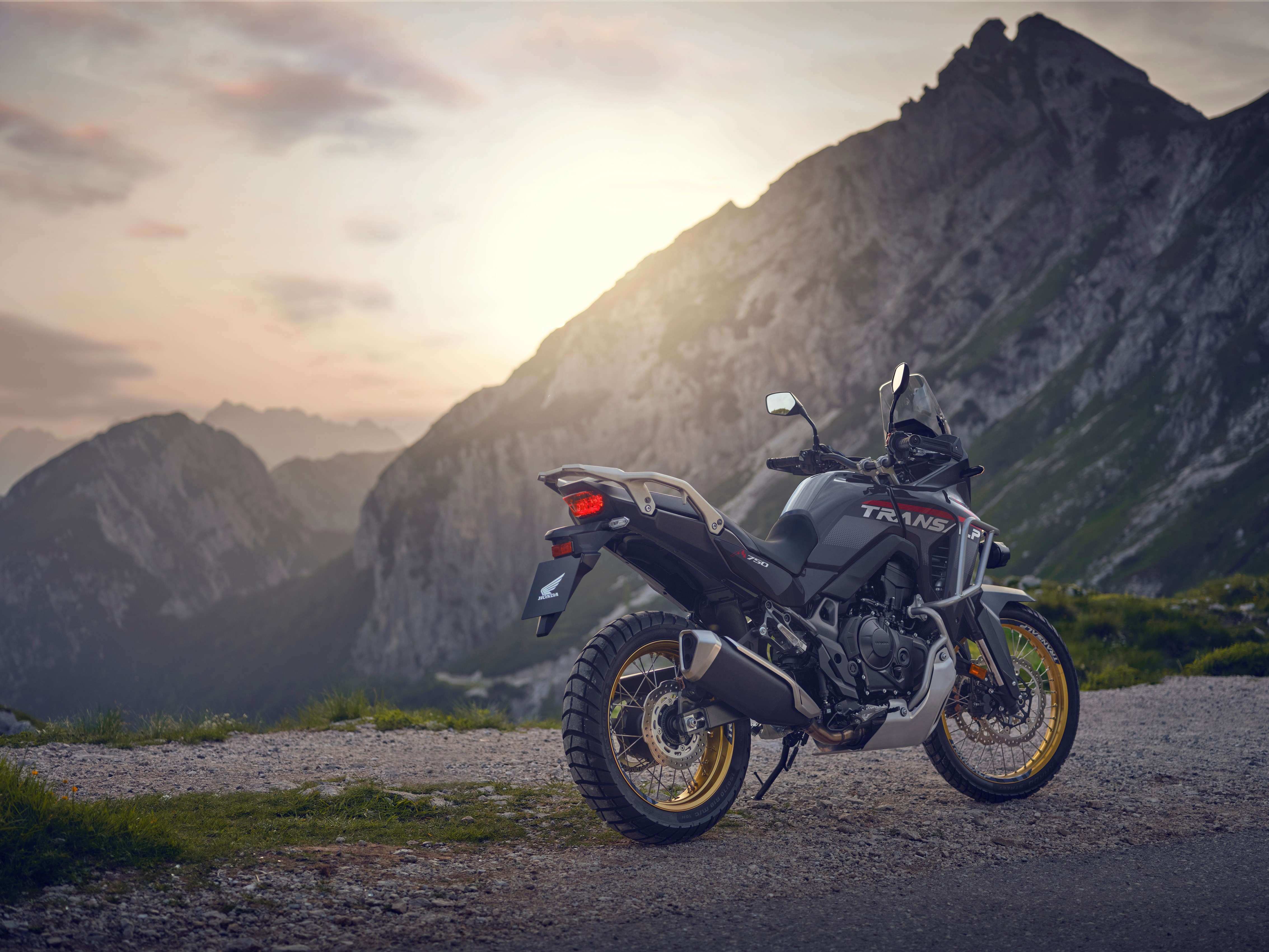 Honda Xl750 Transalp (2)