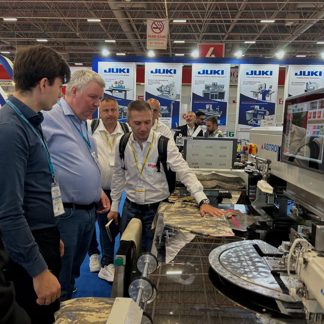 ✅ Garment Tech Istanbul Fuarı’nın 2. Gününü Başarıyla Tamamladık!Standımızı Ziyaret Eden Tüm Misafirlerimize Ilgi Ve Değerli Sohbetleri Için Teşekkür Ederiz🙏📍 Hall 4 Stand 415 416 417 Numaralı Standımızda Sizleri Be (4)
