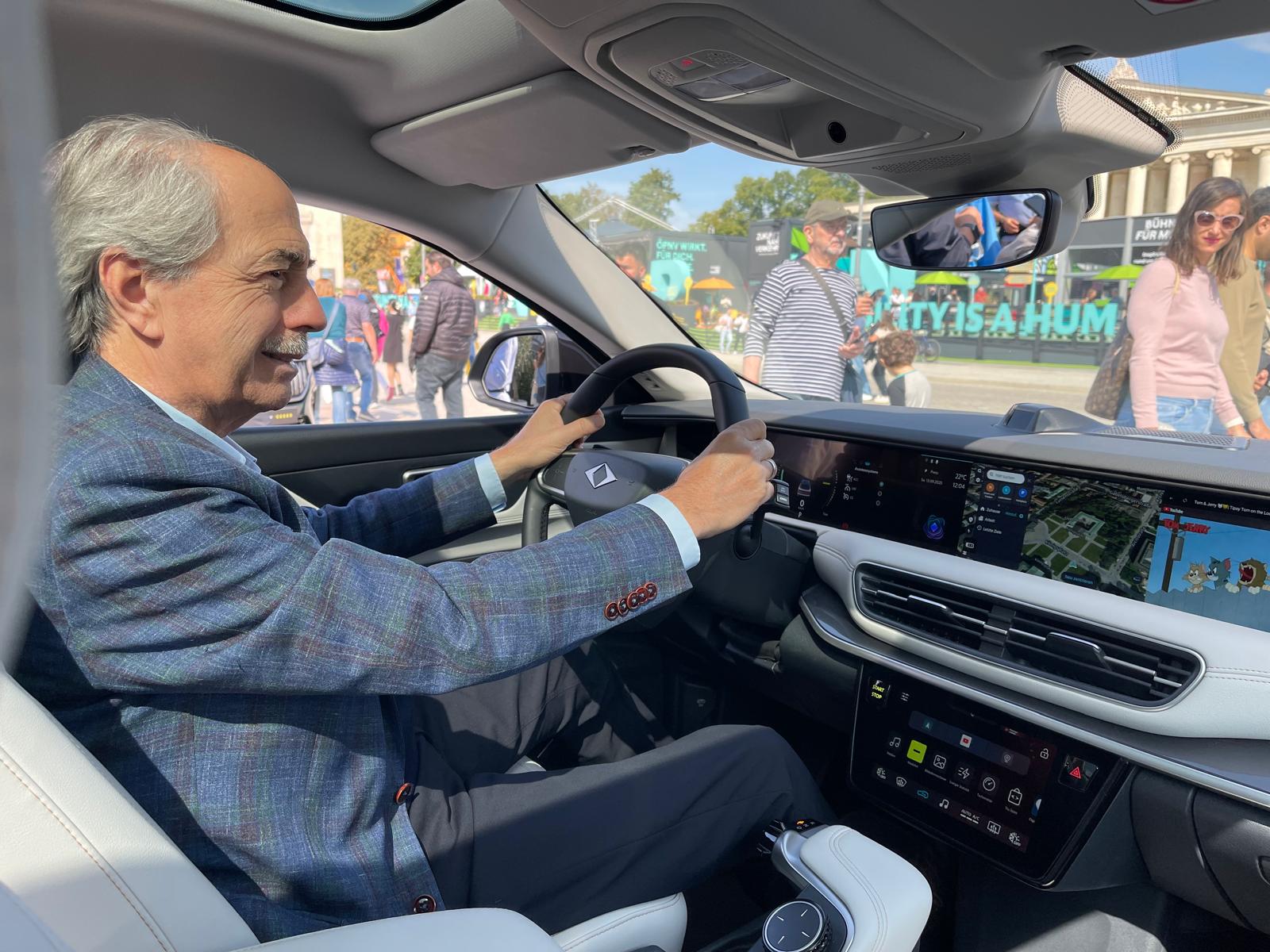 7D7Cd0Cf C2C6 4A75 A2Bb 510E550D4B36