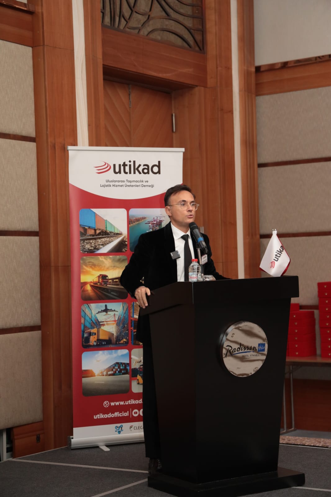 I M G 20251127 W A0013