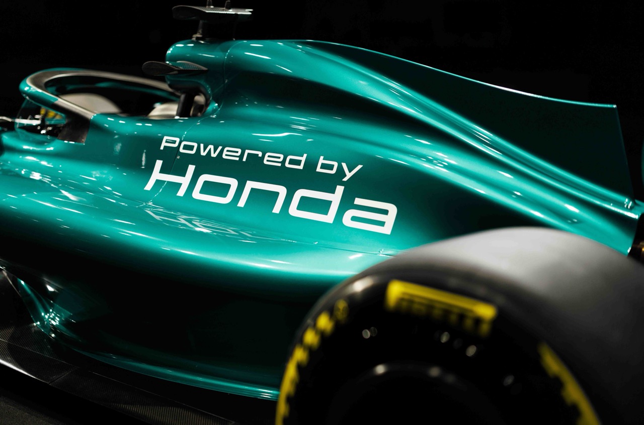 Büyük Honda Aston Martin F1 Is Birligi (2)