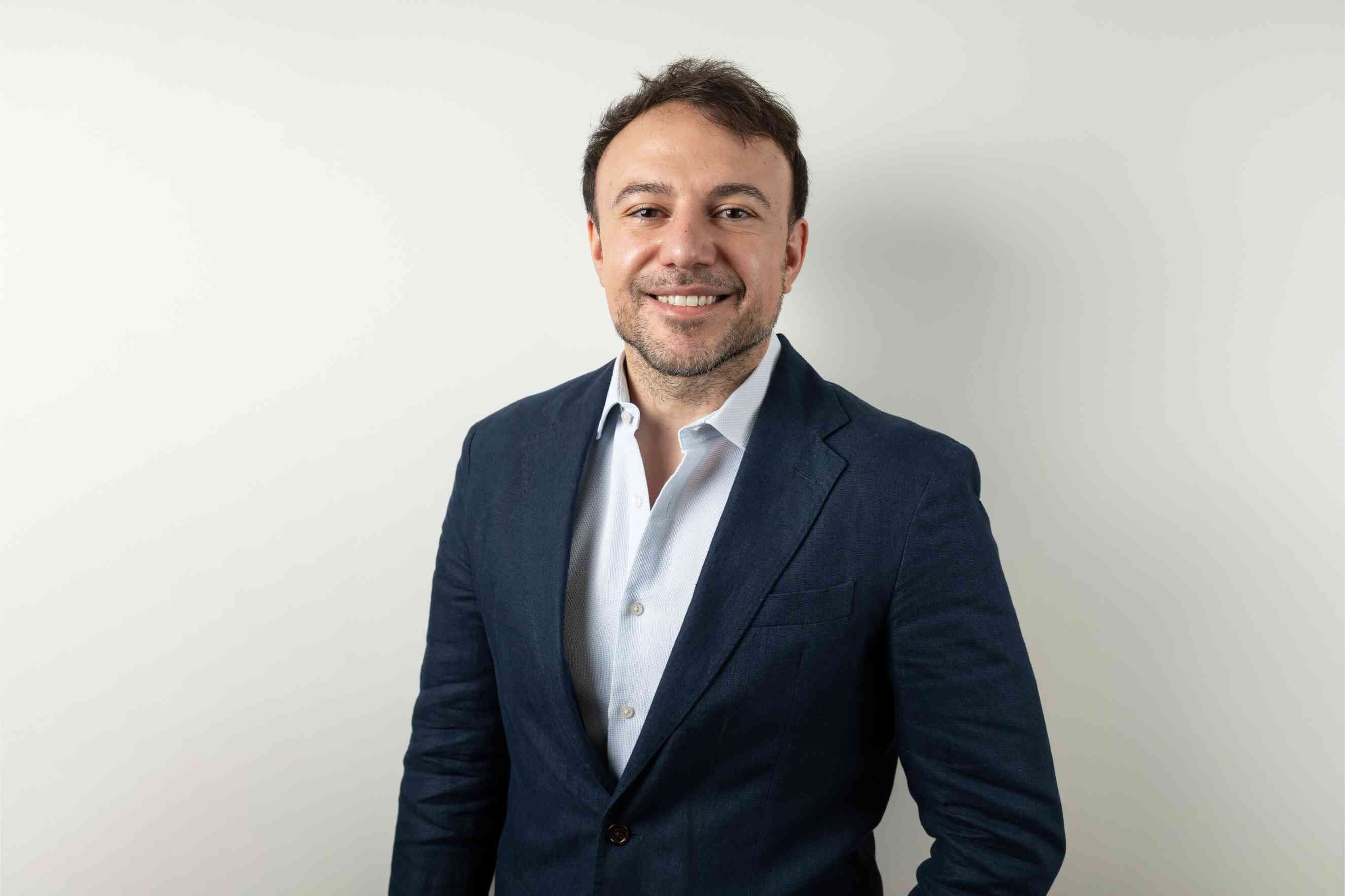 Cevat Gi̇ray Aksoy (1)