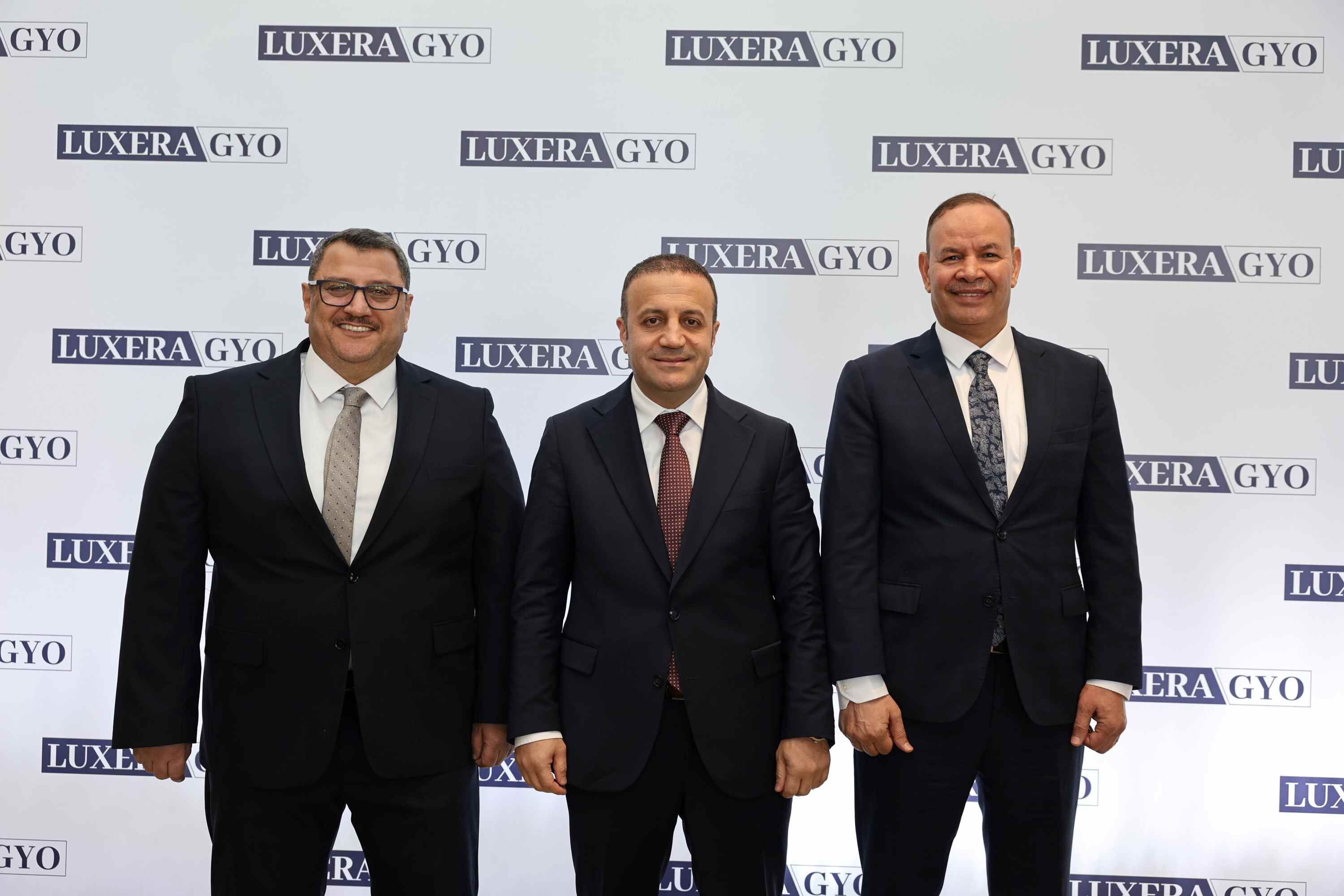 Luxera Yonetim Soldansaga Emad Ragab Ramazan Tas Cemal Suleyman