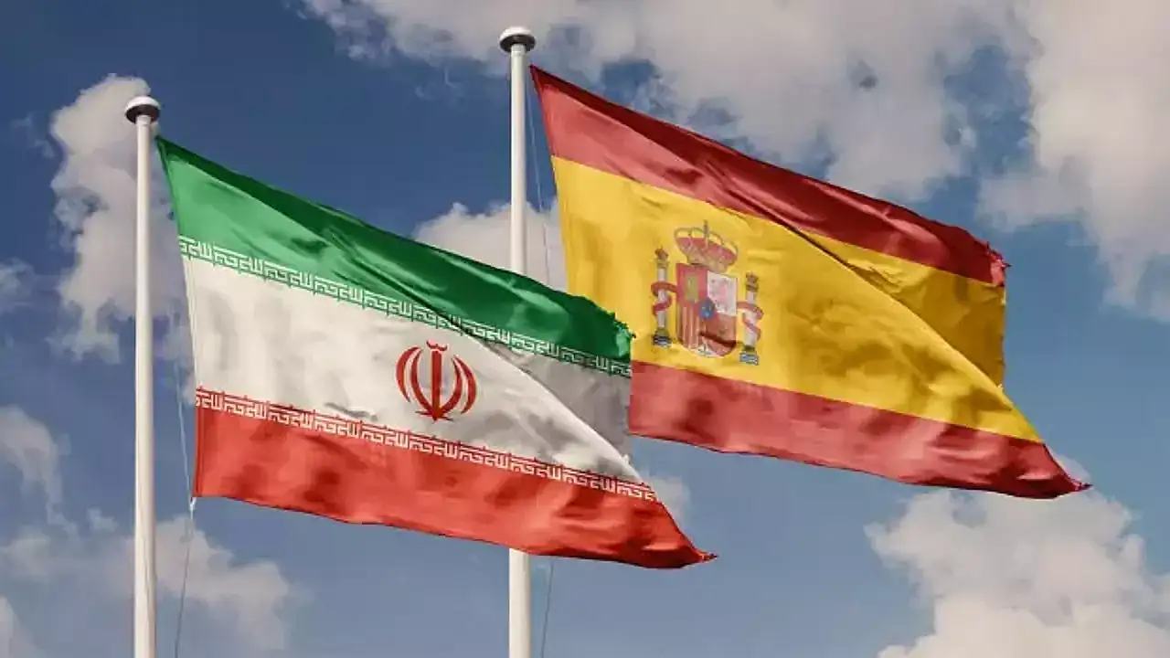 İspanya'nın Tahran Büyükelçiliği ateşkes sonrası yeniden açıldı