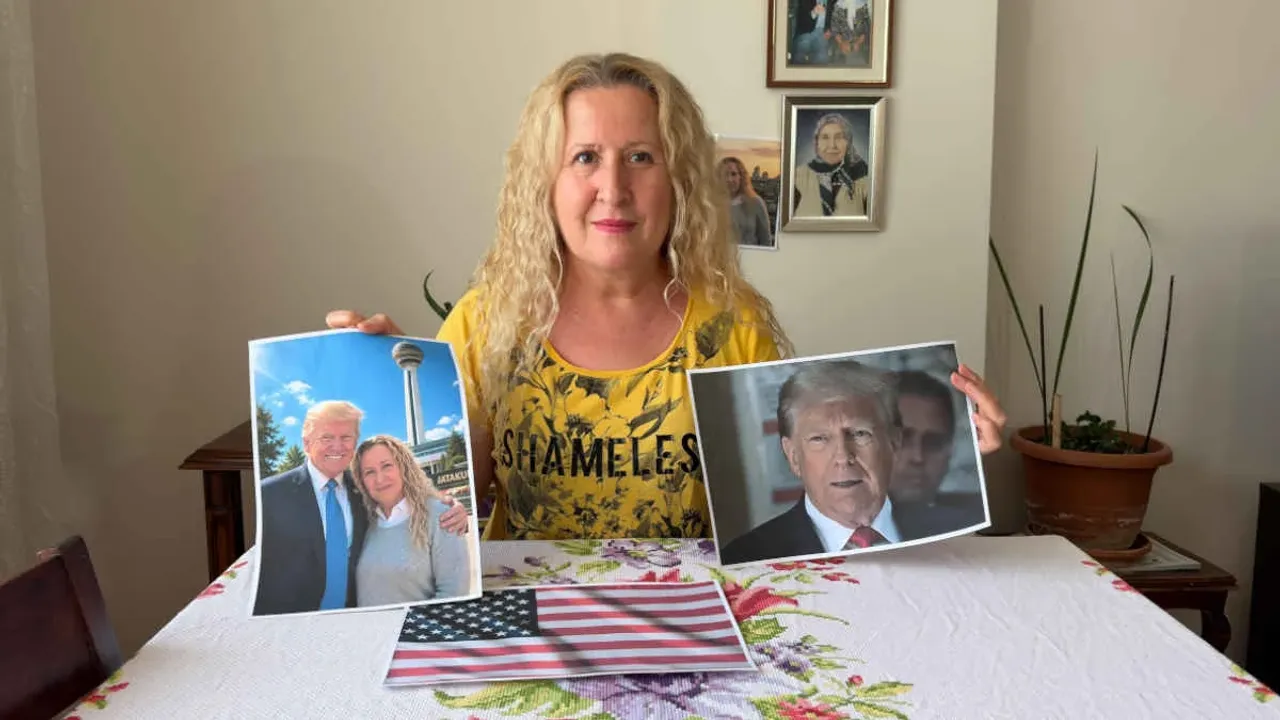 23A66526 Trumpkizi11