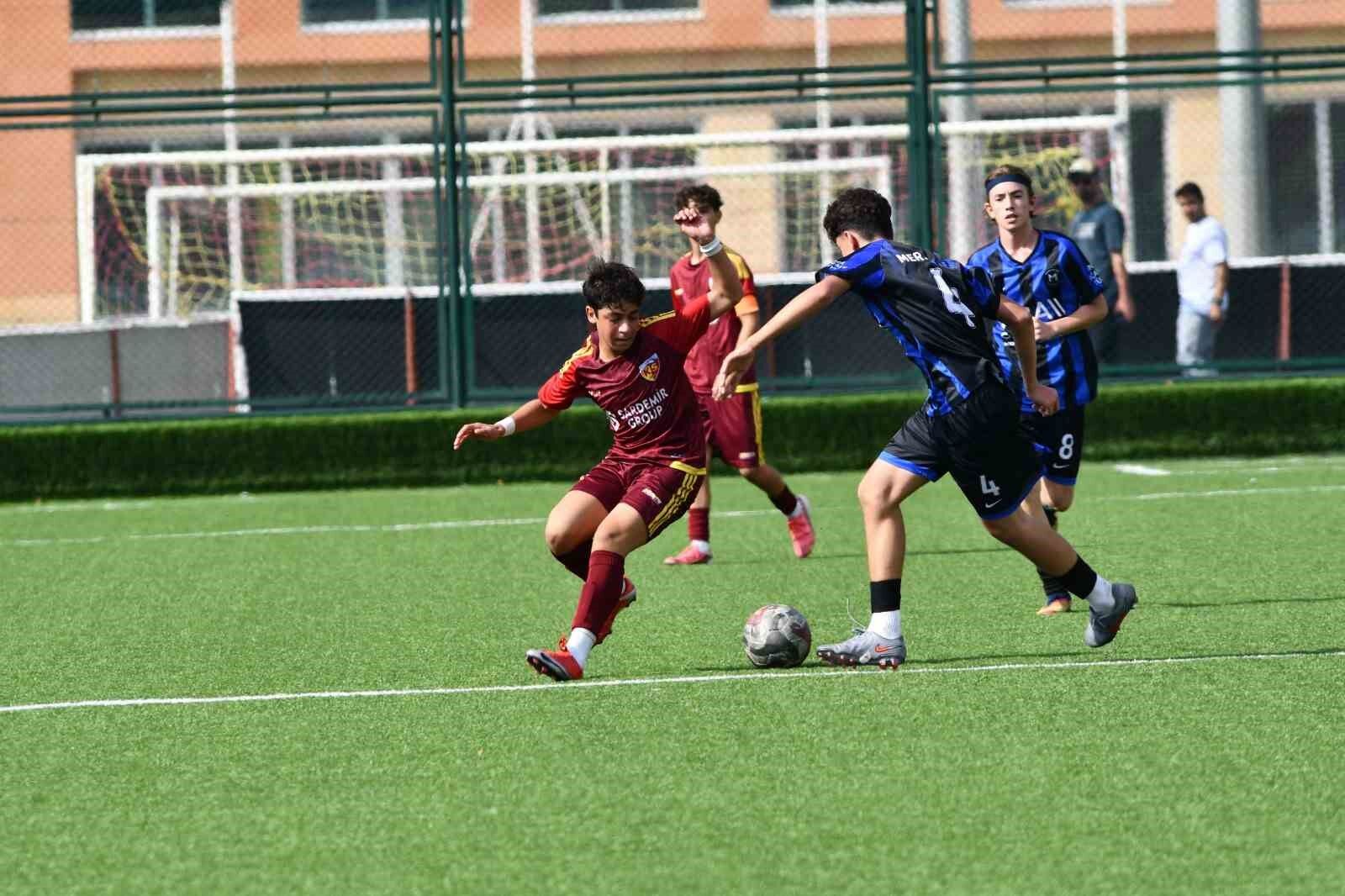 Kayserispor U15 evinde farklı kazandı