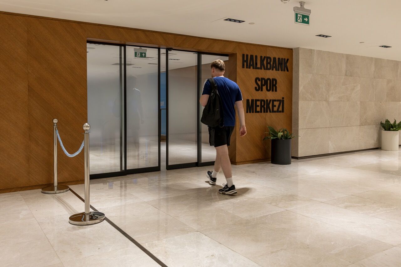 Büyük 1788785077 Halkbank Spor Merkezi2