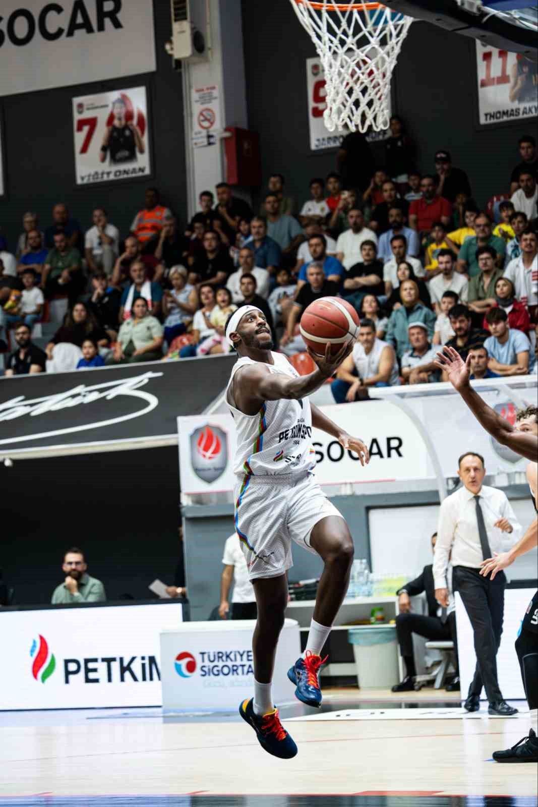 Aliağa Petkimspor, deplasman galibiyetlerine devam ediyor
