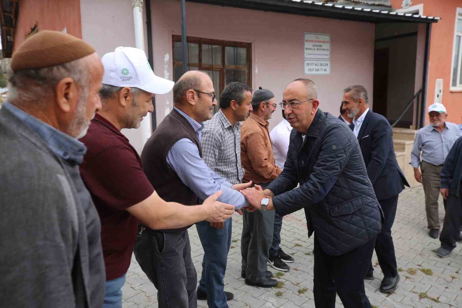 Başkan Kavuş: 'Hizmetin de muhabbetin de mesafesi olmaz'
