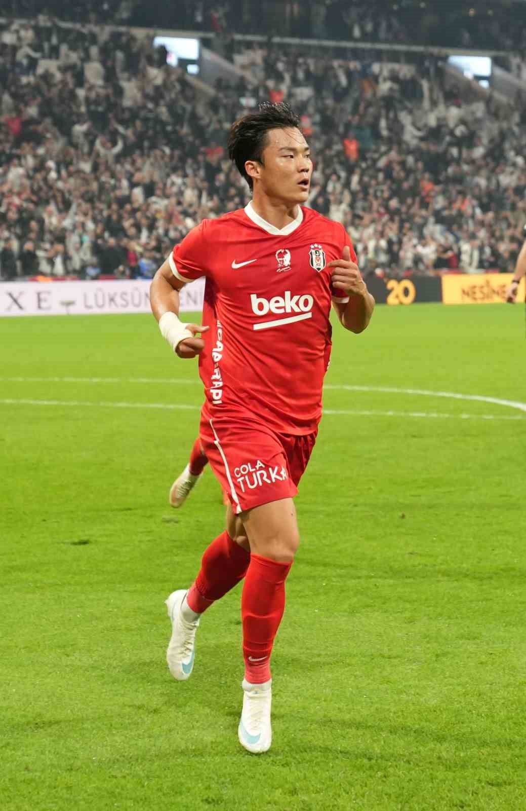 Hyeon-gyu Oh, Süper Lig'de ilk golünü Başakşehir'e attı