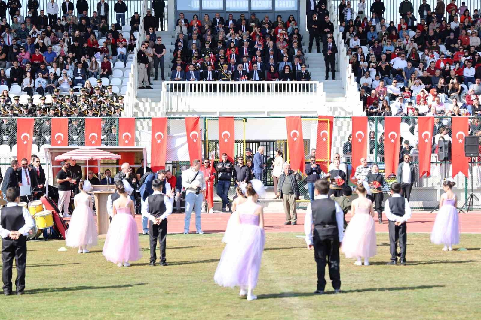 Söke'de Cumhuriyet Bayramı büyük coşkuyla kutlandı